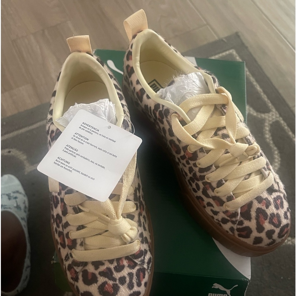 Puma sneakers